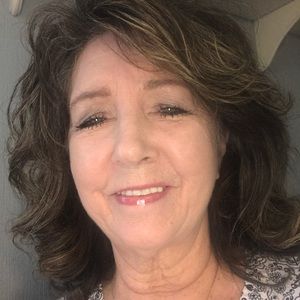 Meet your Posher, Sandy